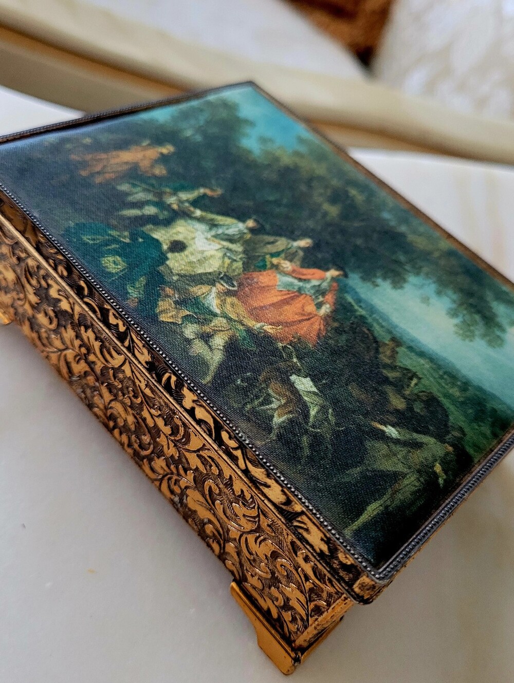 Shmid Brothers Ornate Gold Music Box "The Picnic After The Hunt" Nicolas Lancret - Picture 3 of 16